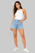 SHORT DE MEZCLILLA DESHILACHADO