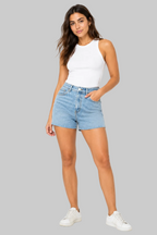 SHORT DE MEZCLILLA DESHILACHADO