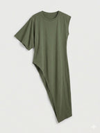 BLUSA ASIMÉTRICA CON HOMBRERA