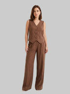 CONJUNTO CHALECO Y PANTALÓN ANCHO
