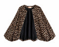 CHAQUETA TIPO CAPA ANIMAL PRINT