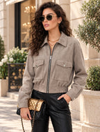 CHAQUETA TIPO GAMUZA CON BOLSILLOS